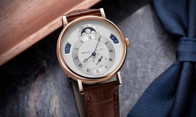 Breguet achève ses collections avec de nouvelles versions de sa montre Classique 7337